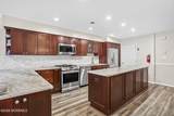 18 Lexington Circle - Photo 7