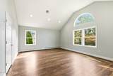 484 Woodpark Drive - Photo 19