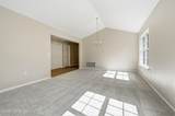 9 Sandhurst Road - Photo 18