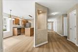 9 Sandhurst Road - Photo 7