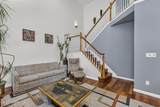 411 Perry Street - Photo 23
