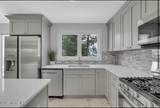 1143 Roe Avenue - Photo 2