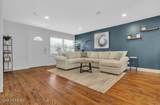 1143 Roe Avenue - Photo 4