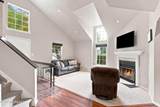 1301 Buckingham Circle - Photo 4