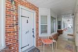 402 Saint Paul Avenue - Photo 4
