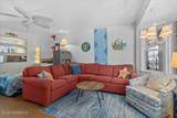 402 Saint Paul Avenue - Photo 5