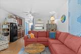 402 Saint Paul Avenue - Photo 7