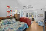 402 Saint Paul Avenue - Photo 9