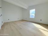 319 8th Street - Photo 9