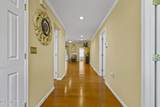 5 Grosunor Court - Photo 5