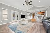 19 Barton Road - Photo 21