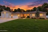 1720 Chester Avenue - Photo 2