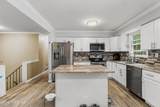 558 Larch Avenue - Photo 16
