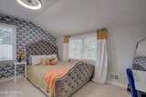 90 Hillside Street - Photo 23