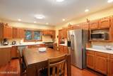 10 Broadway - Photo 11