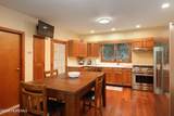 10 Broadway - Photo 12