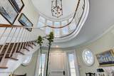 225 Channel Lane - Photo 8