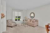 22 Spring Meadow Drive - Photo 7