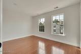 19 Russell Court - Photo 12