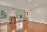 19 Russell Court - Photo 8