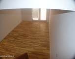 1102 Boulevard - Photo 14