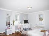 295 Roosevelt Avenue - Photo 13