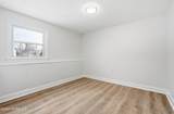 16 Crest Road - Photo 32