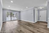 401 Hampton Court - Photo 12