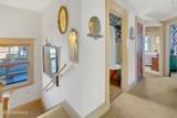 1508 Bond Street - Photo 32