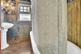 1508 Bond Street - Photo 44