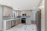 39 Blue Jay Drive - Photo 3