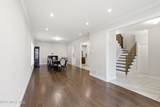 28 Golders Green Road - Photo 12