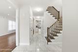 28 Golders Green Road - Photo 7