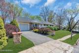 709 Hillview Drive - Photo 3