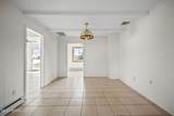 208 Lakeview Court - Photo 9