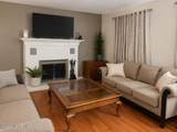 242 Perth Hill Court - Photo 3