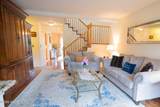 10 Carriage Lane - Photo 7