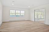 330 Canterbury Court - Photo 16