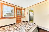 335 Maple Place - Photo 3