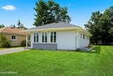 613 Jamaica Boulevard - Photo 2