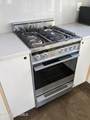 601 Bangs Avenue - Photo 9