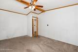 405 Maplehurst Court - Photo 15