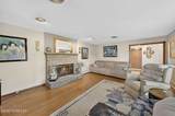 864 Breezy Oaks Drive - Photo 17