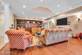 12 Memorial Road - Photo 14