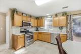 1117 Maplecrest Court - Photo 14
