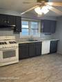 10 Smith Street - Photo 20