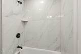 16 Charlotte Street - Photo 12