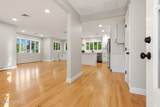 16 Charlotte Street - Photo 3