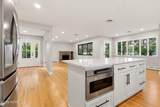 16 Charlotte Street - Photo 8