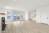 1131 Green Street - Photo 15